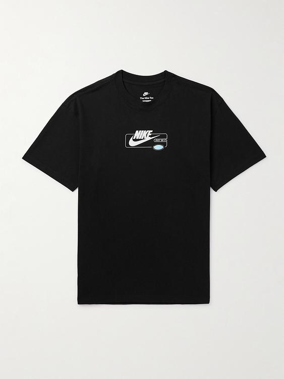 Black t-shirt from Nike