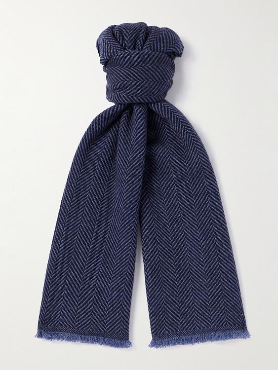 Dark blue scarve from Brunello Cucinelli