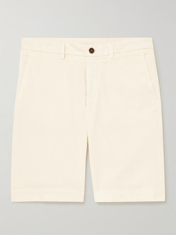 White chino shorts from Canali