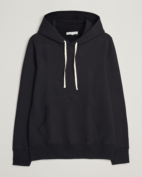 Black hooded sweatshirt from Merz b. Schwanen