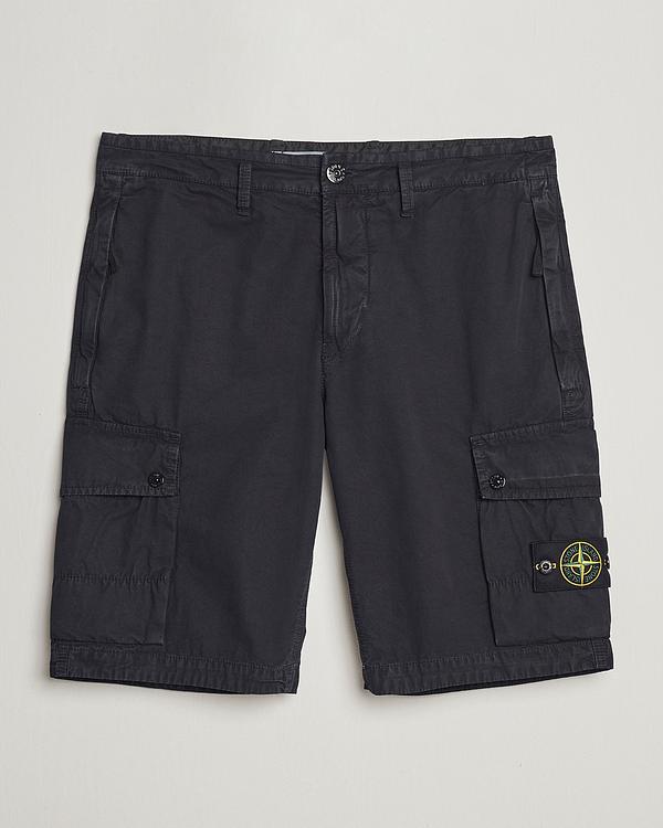 Black cargo shorts from Stone Island
